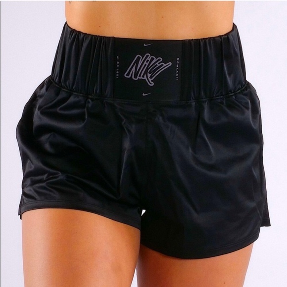 Nike Dri-Fit High Rise Training Shorts